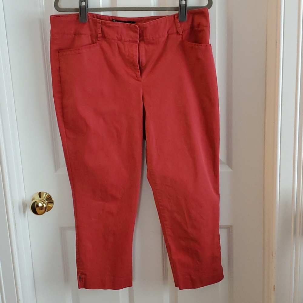 New York & Company crop pants